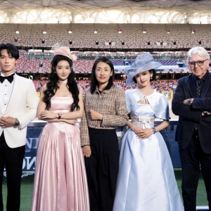 璀璨星光閃耀鳥巢，精準時計見證騰躍時刻